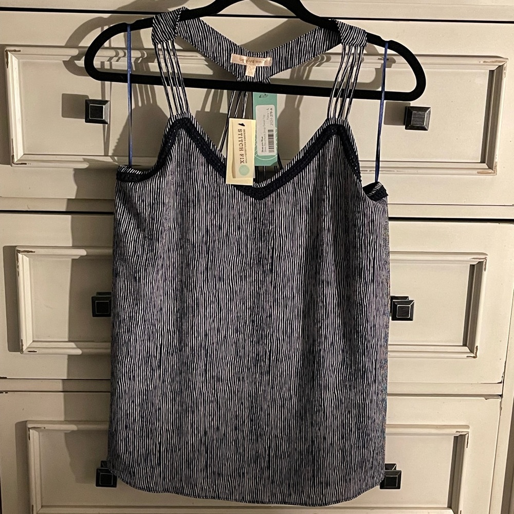 Skies are Blue ‘ Sloat’ racerback strap detail top